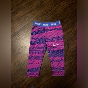 Girls Nike capris